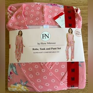 NWT Robe, Tank and Pant Sleepwear Set, size Medium